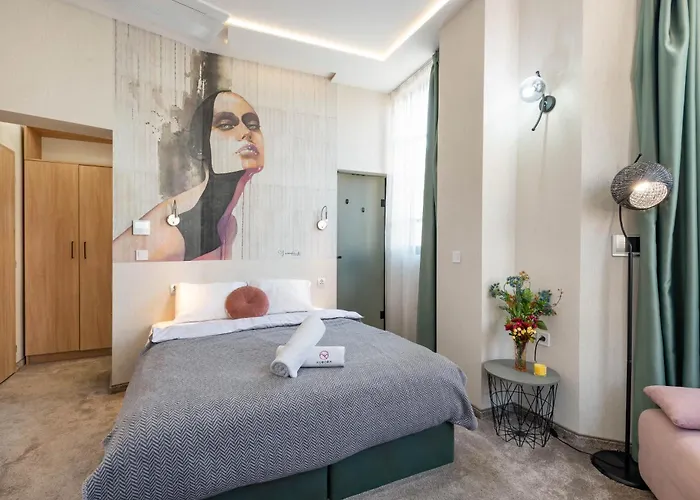 Aurora Hills 普罗夫迪夫